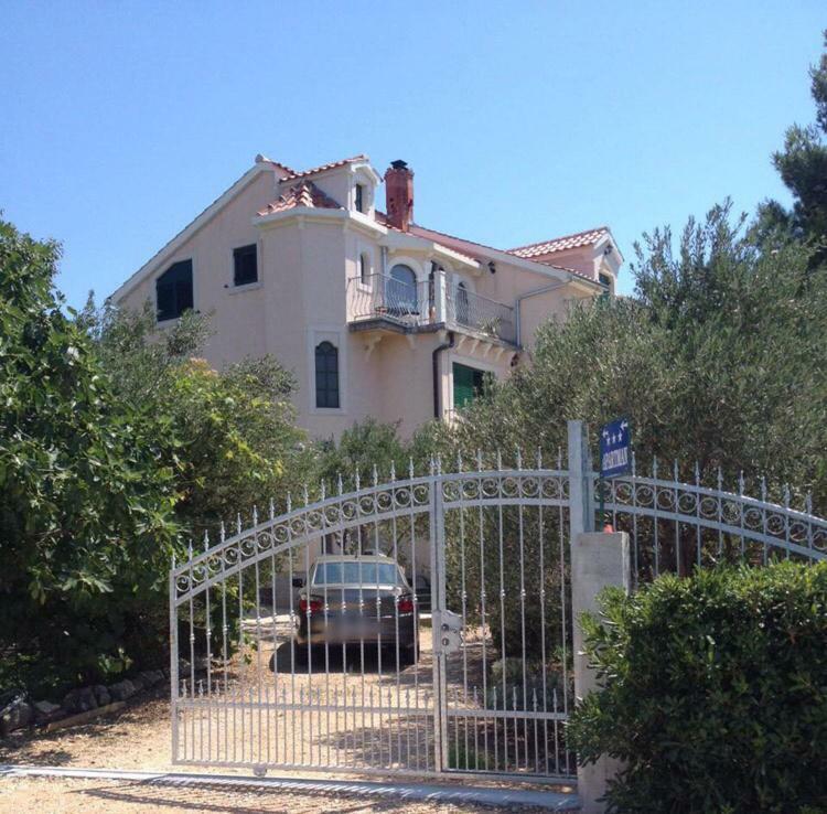 Studio Apartment By The Sea Šibenik Extérieur photo